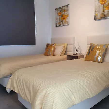 Apartment Cuatro Vientos *